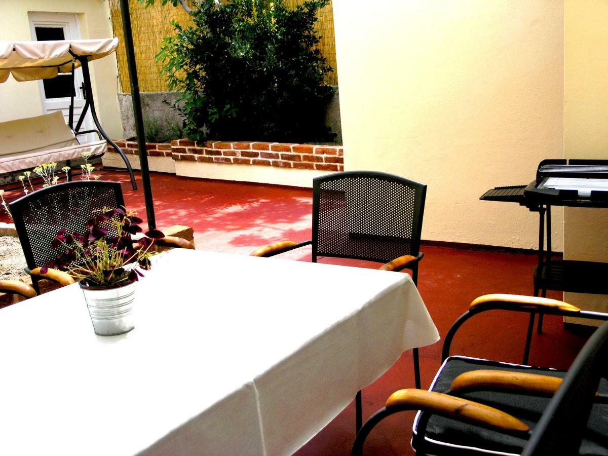Holiday Home Lija Center 라브 외부 사진