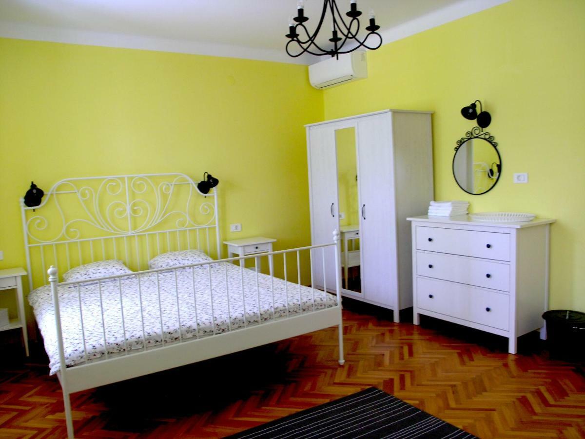 Holiday Home Lija Center 라브 외부 사진