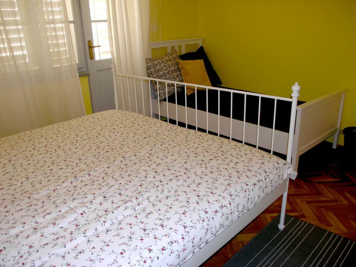 Holiday Home Lija Center 라브 외부 사진