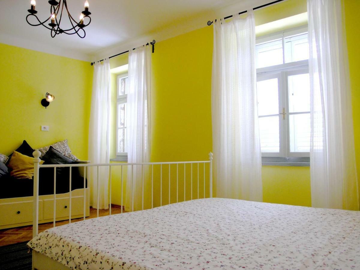 Holiday Home Lija Center 라브 외부 사진